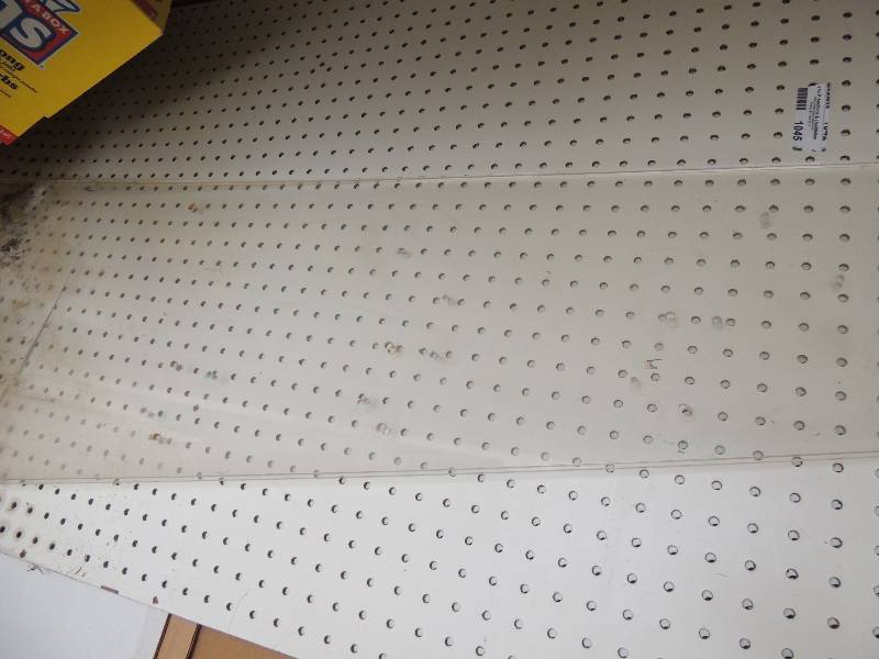 lot 1045 image: Peg board x 2