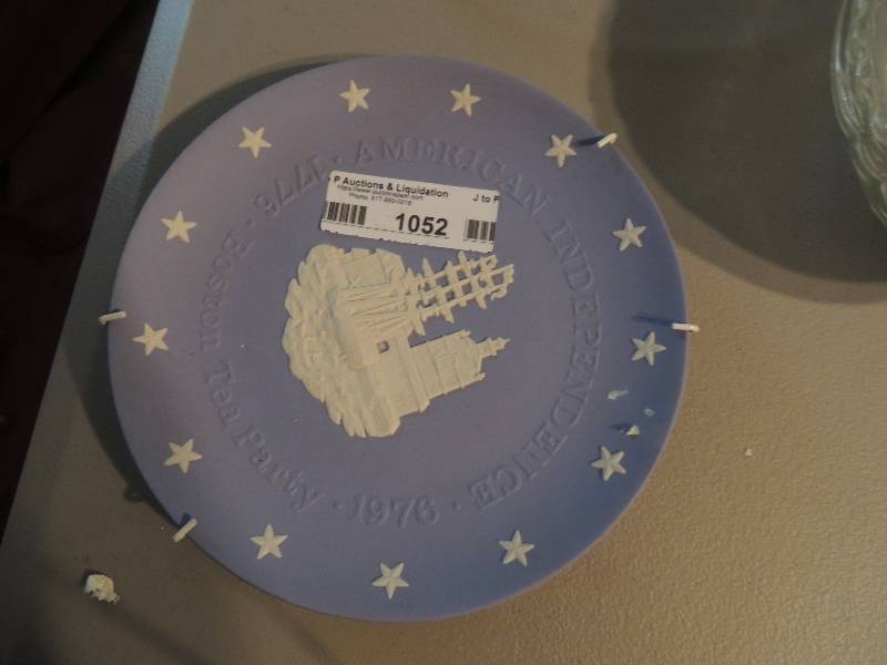 lot 1052 image: Wall plate 1776 Boston Tea party