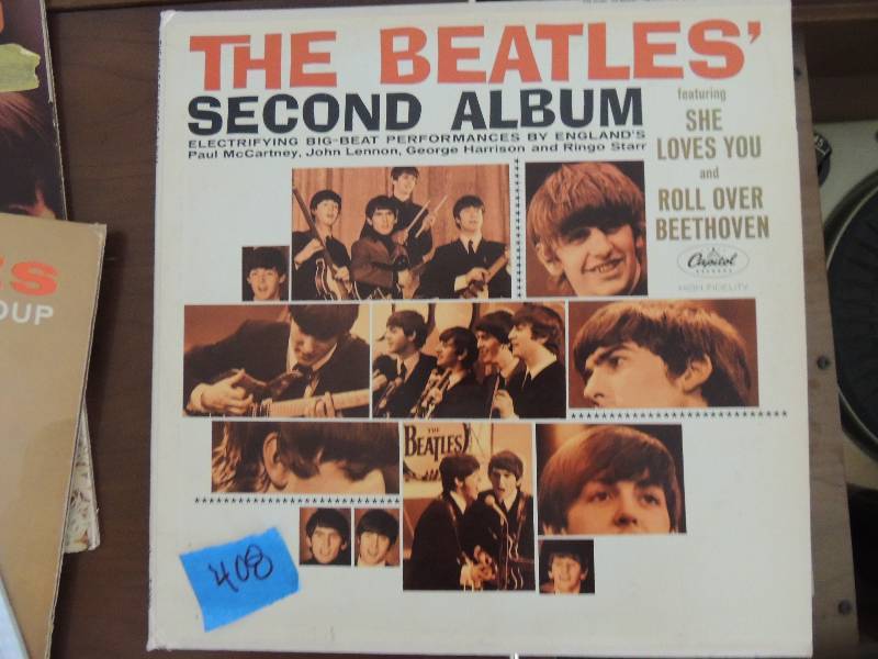 lot 408 image: Beatles Second Album Capital Records