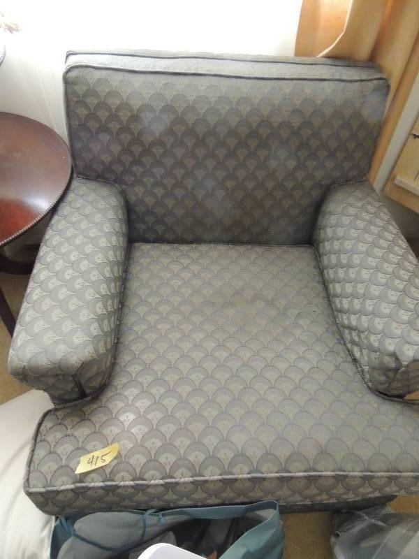 lot 415 image: Moss green easy chair great condition