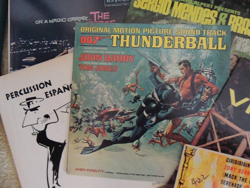 lot 422 image: Records -  Gold Hits, OUTLET VILLAGE, TALTY ROAD, SERGIO MENDES