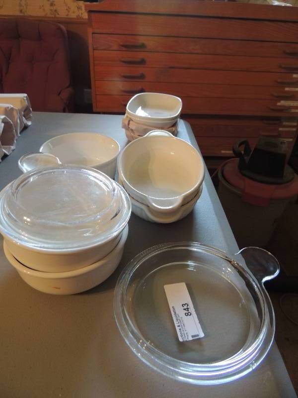 lot 843 image: Japanese dish with lids, soup bowl, 2 oval platters 4 dipping bowls, 2 dishes with handles and one lid.