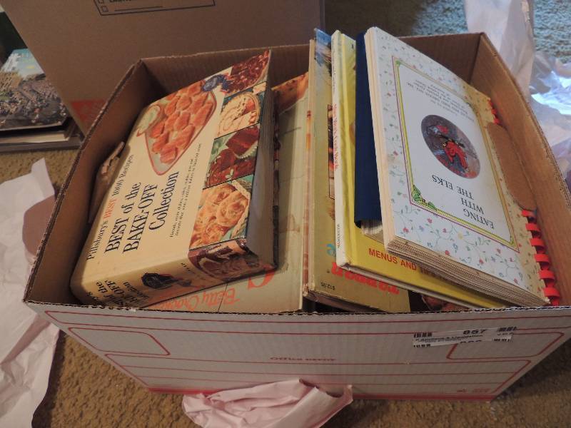 lot 857 image: Box of Cook books