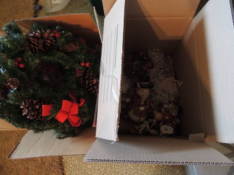 lot 859 image: 2 boxes full of Christmas stuff