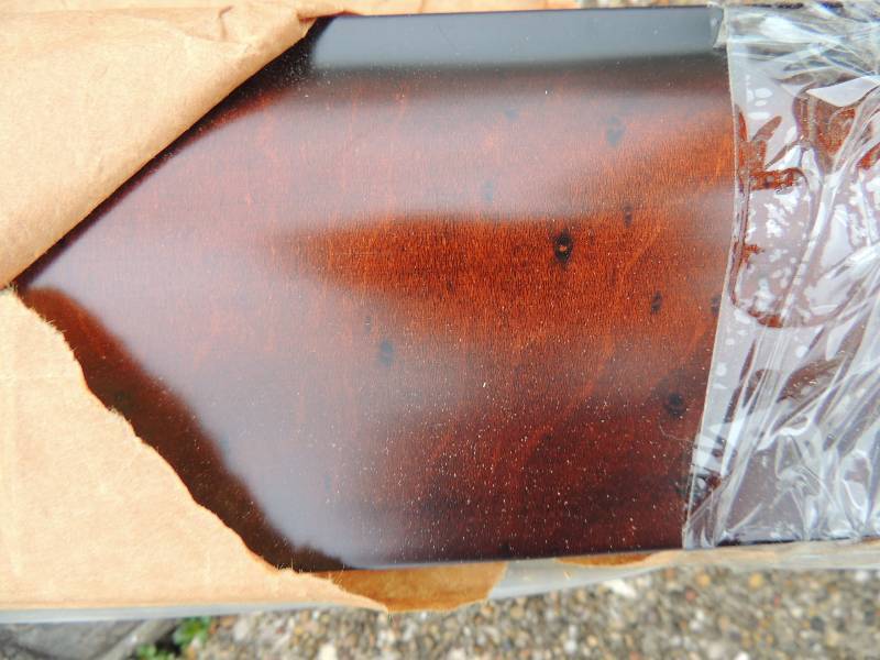 lot 912 image: Wood frame material