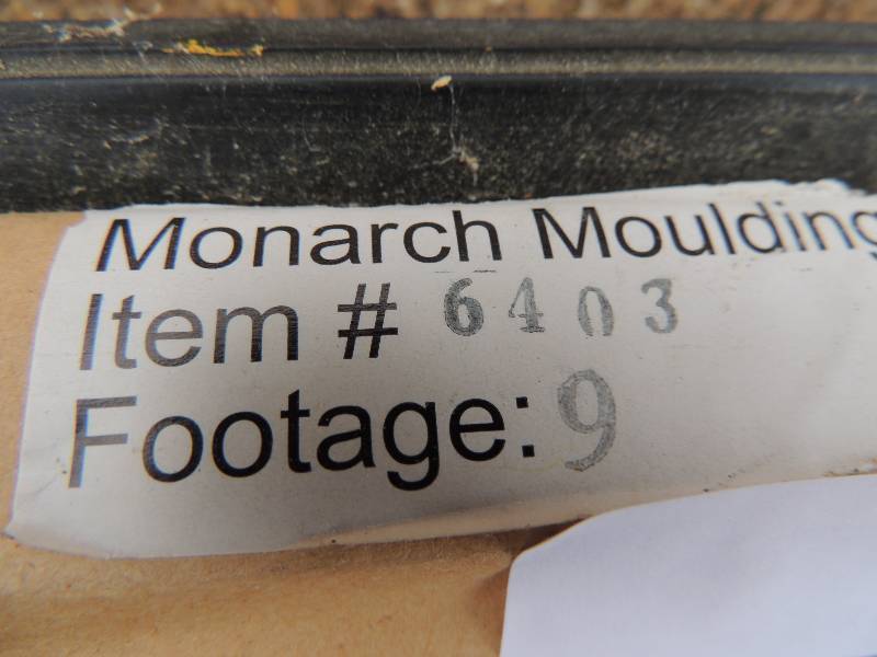 lot 924 image: Monarch molding framing