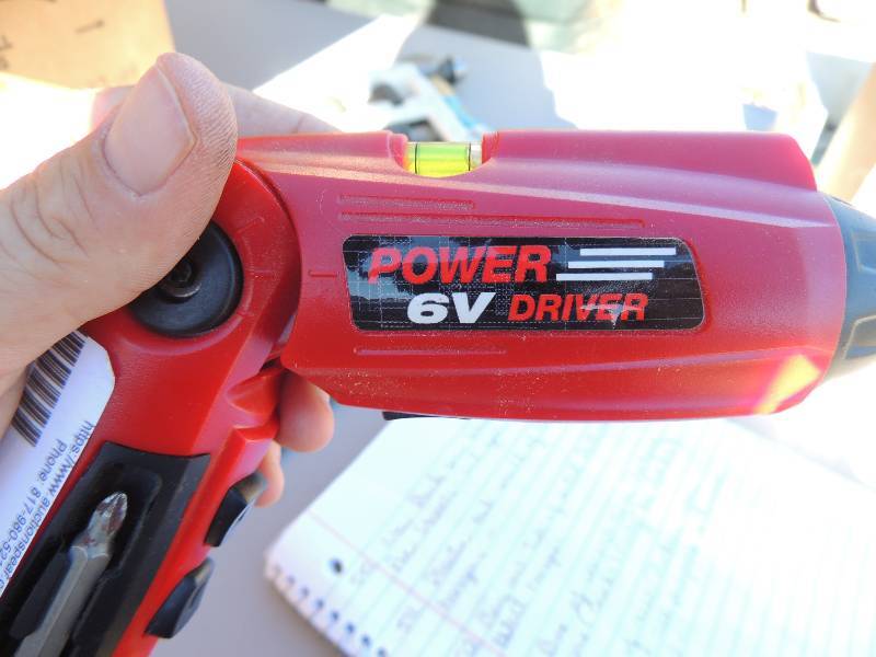 lot 517 image: Power 6v driver  & Stanley Electric SHARPshooter nail gun
