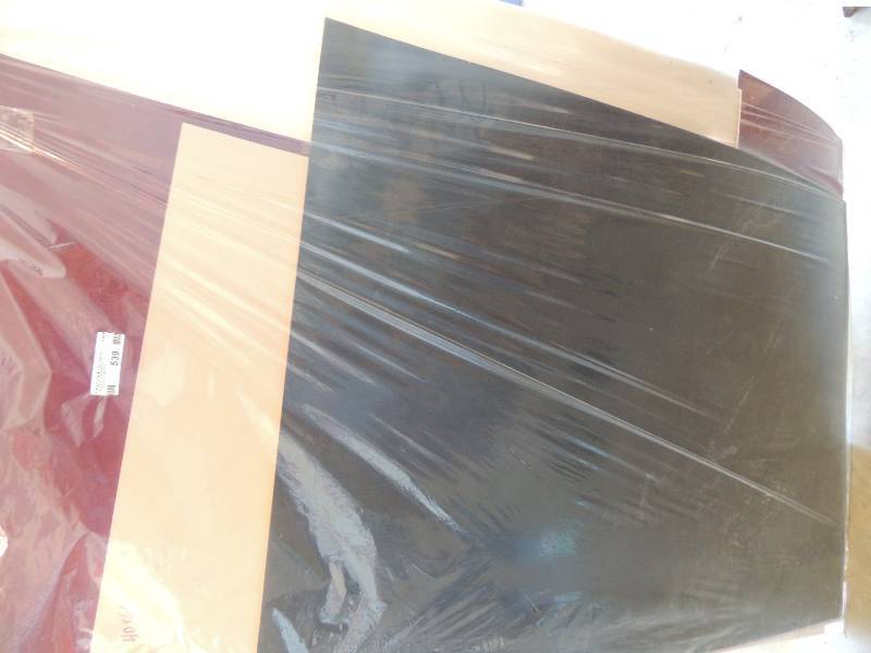 lot 539 image: Assorted size matting