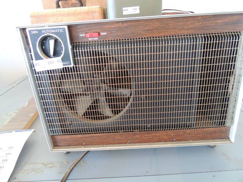 lot 551 image: 240 Sears Electric heater
