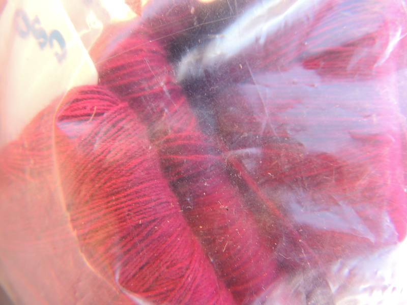 lot 564 image: Box of various colors of yearn