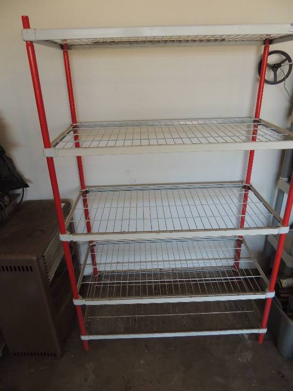lot 976 image: Red and white metal shelf