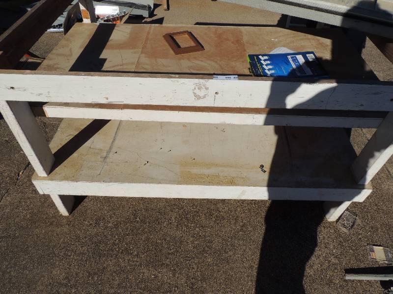 lot 998 image: Wooden mat table
