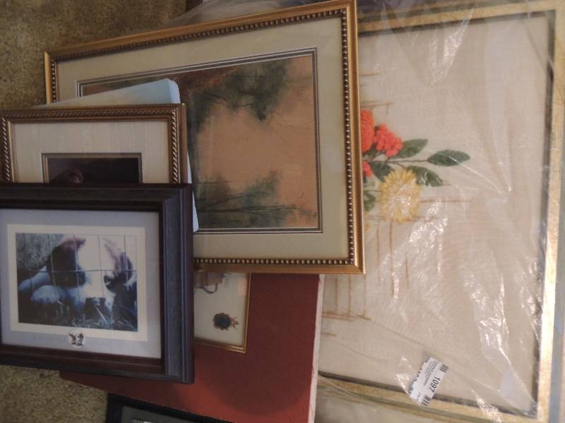 lot 1097 image: Needlepoint and 4 assorted art pieces