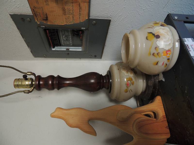 lot 1103 image: Shelf lamp ( no cord) wooden dog