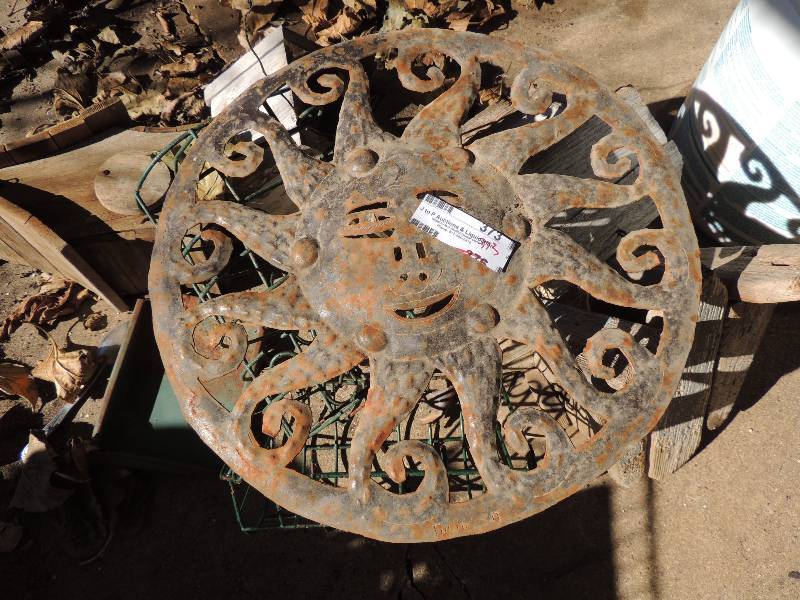 lot 373 image: Metal sundial and 5 wooden bird houses