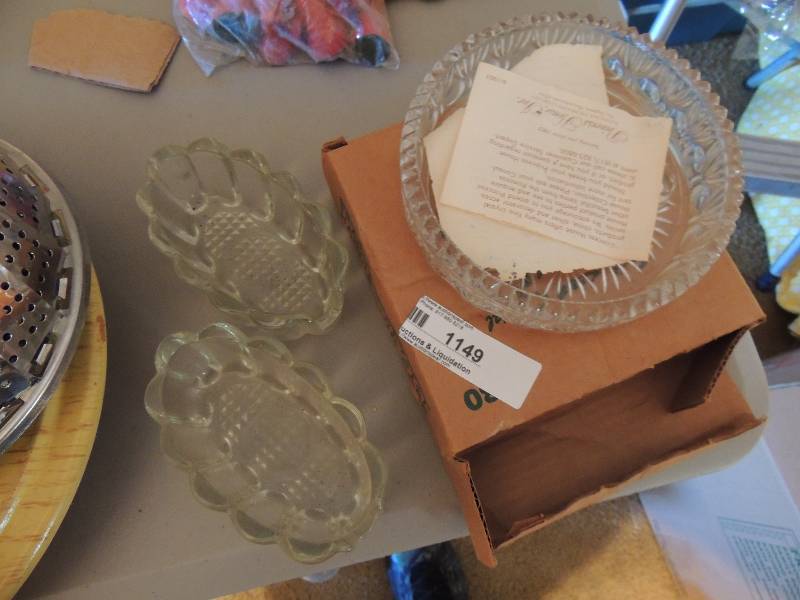 lot 1149 image: Lead crystal candle holders and spoon rest