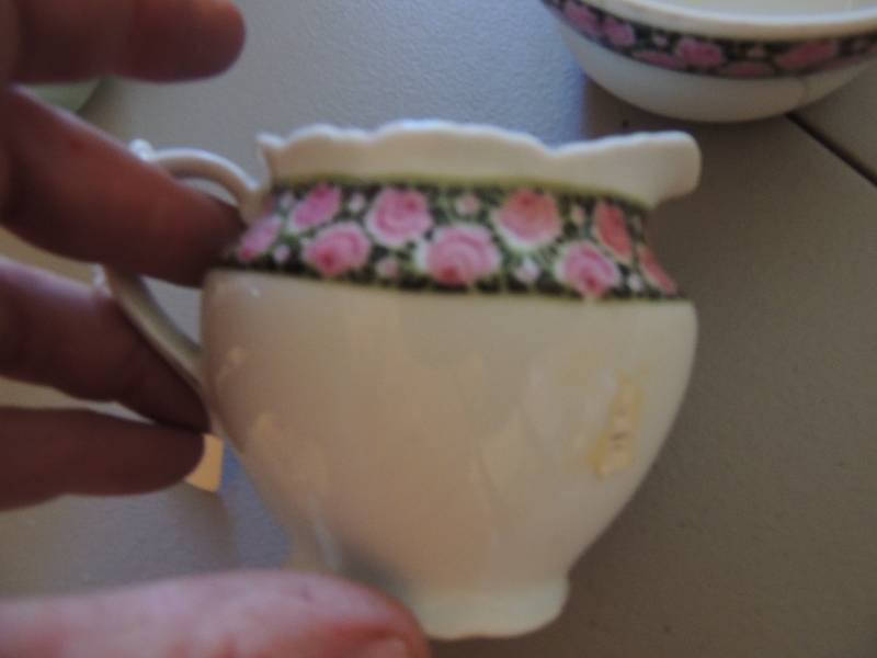 lot 1143 image: Fostoria matching Pitcher and bowl
