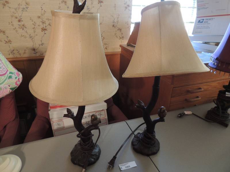lot 1203 image: 2 cast metal bird lamps WITH SHADES