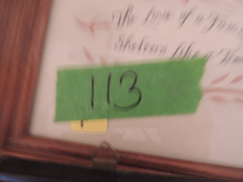 lot 113 image: Boutique Joanna Brazil and 2 family photos