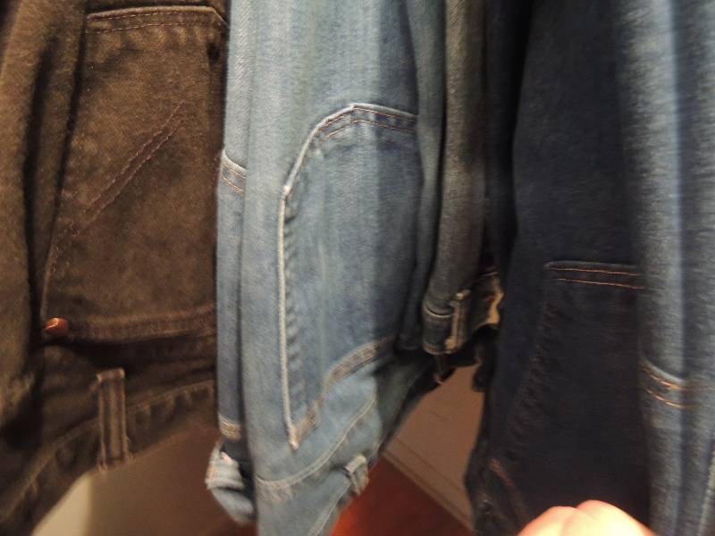 lot 136 image: MENS Pants  MOST 42 X32