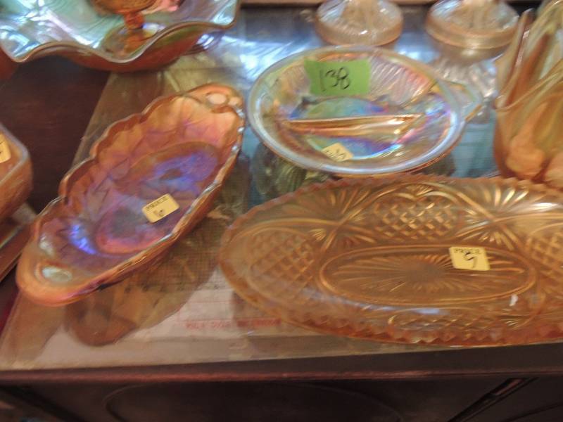 lot 138 image: Carnival glass- divided candy dish, ruffle candy dish, candy dish and fluted vase