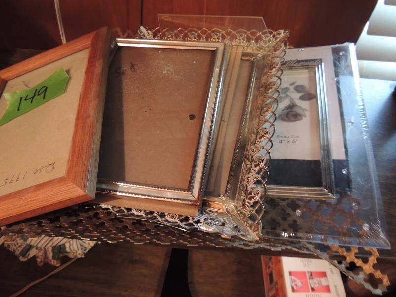 lot 149 image: 4 picture frames and copper tray