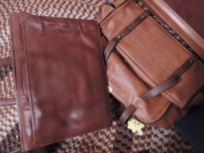 lot 177 image: 2 brown leather handbags