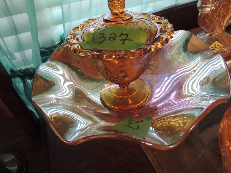 lot 327 image: Carnival glass - candy dish,  FLUTED  BOWL