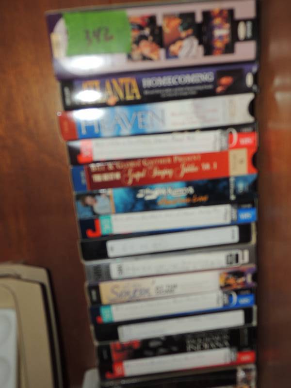 lot 342 image: 18 VHS tapes INCLUDING - THE GAITHER FAMILY, FORREST GUMP, DENNIS THE MENANCE AND MORE