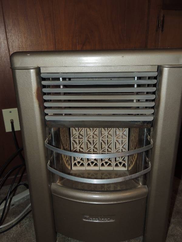lot 339 image: DEARBORN  gas heater