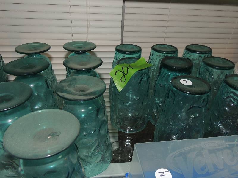 lot 201 image: 8 Blue glasses, 7 blue mugs, 5 blue bowls and a candy dish