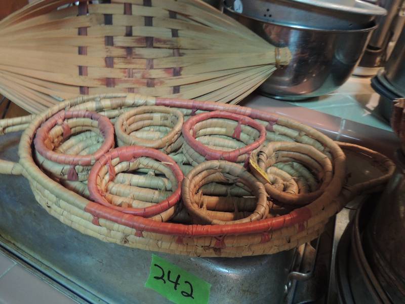 lot 242 image: Metal roaster