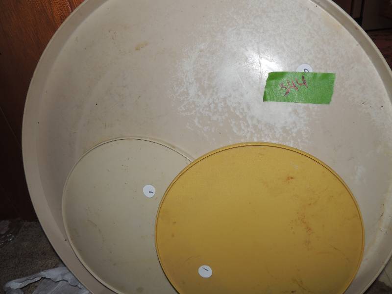 lot 344 image: 2 x 12 inch lazy Susan  and 2 x 24 inch lazy Susan