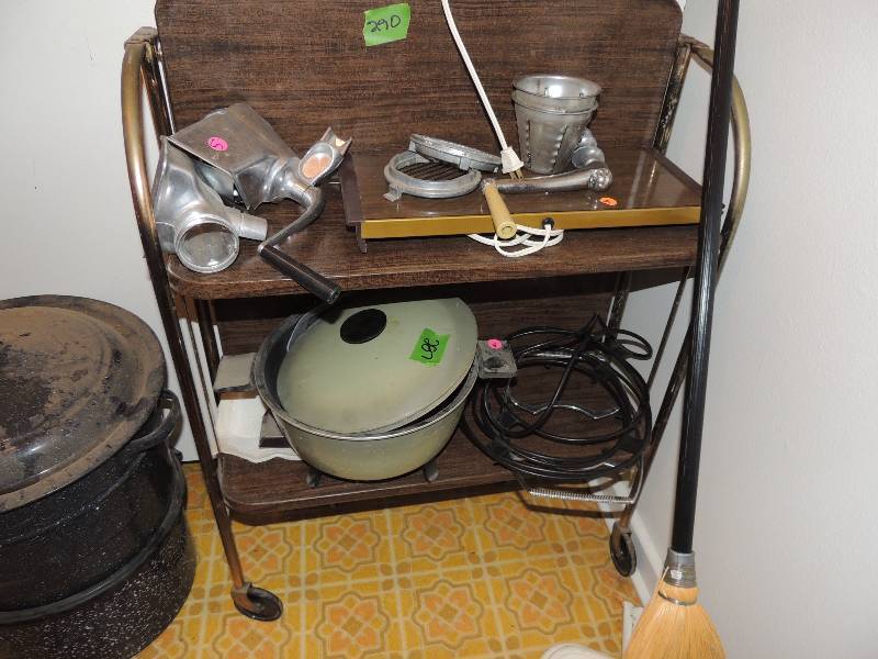 lot 290 image: Grater slicer
