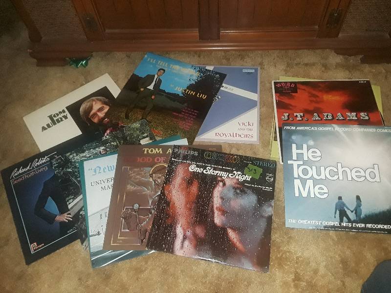 lot 313 image: 12 vinyl records ONE STORMY NIGHT, TOM AUTYRE, DYNA GROOVE, AND OTHER Various artists