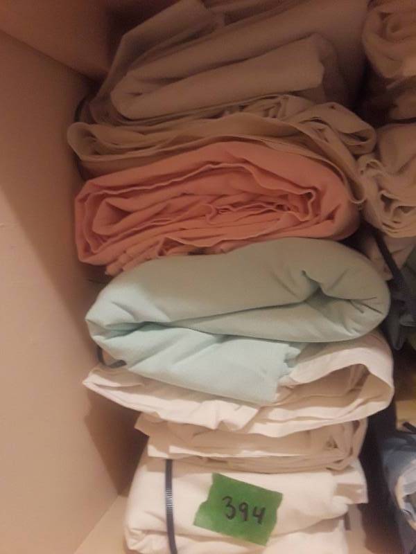 lot 394 image: DoubleFull size sheets