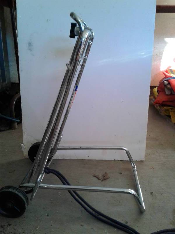 lot 639 image: Luggage Cart