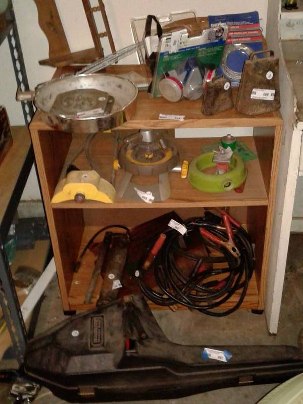 lot 664 image: wooden shelf with 2 interior shelves