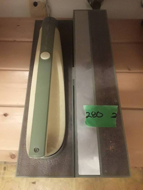 lot 280 image: Westinghouse chopper and electric knife