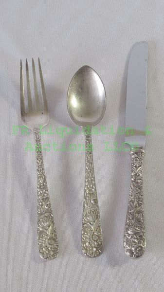 lot 30 image: Sterling silverware antique 1924 Repousse S. Kirk & Son (3 total)