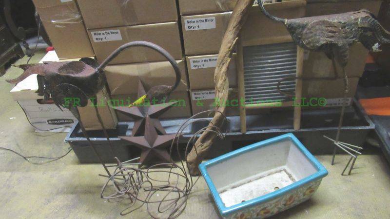 lot 88 image: Assorted yard decor as shown