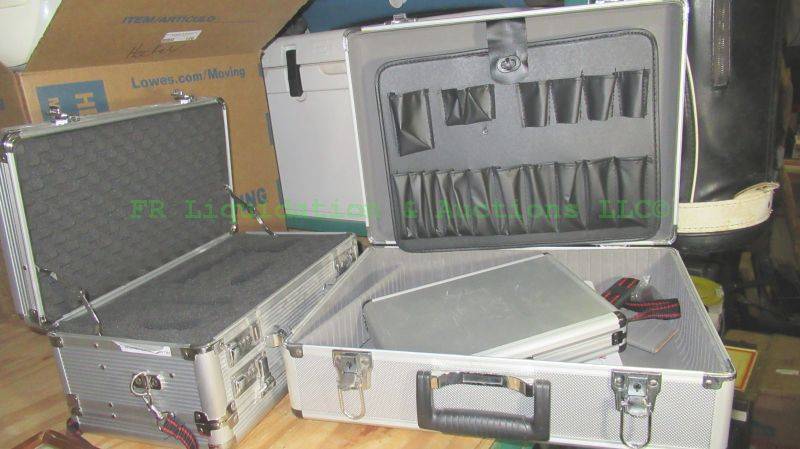 lot 107 image: Aluminum carry cases, small medium and large (double sided) 3 count