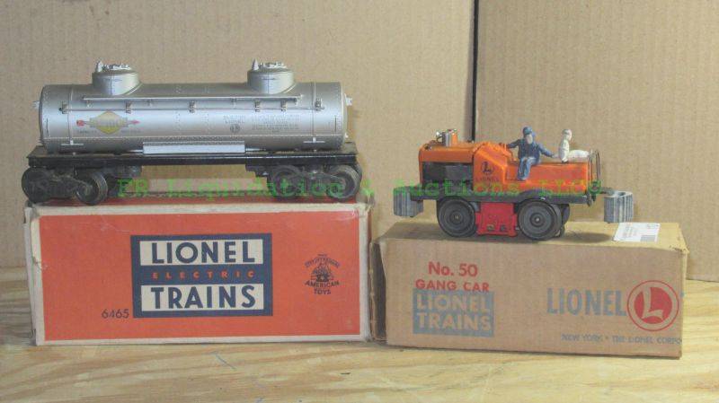 lot 113 image: Vintage Lionel Sunoco tank car 6465 and Lionel No. 50 gang car, both in original boxes