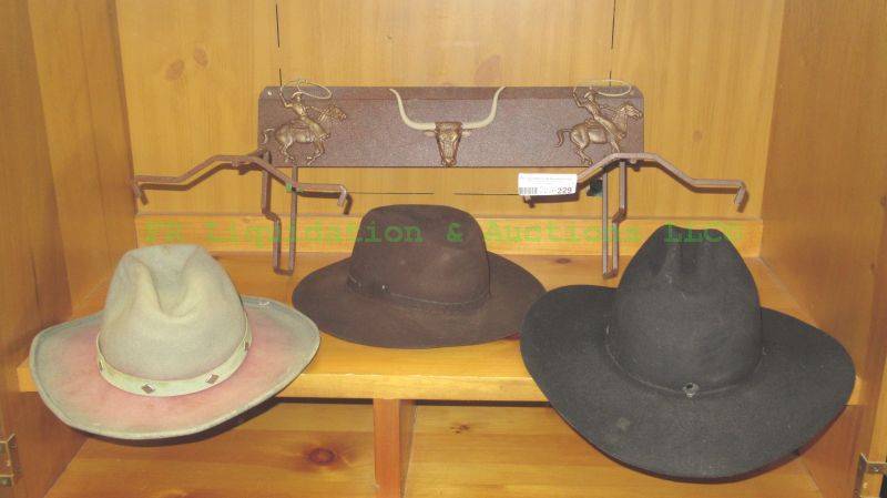 lot 229 image: Texas theme cowboy hat rack and vintage hats including Gray Mouse medicine hat, Justin