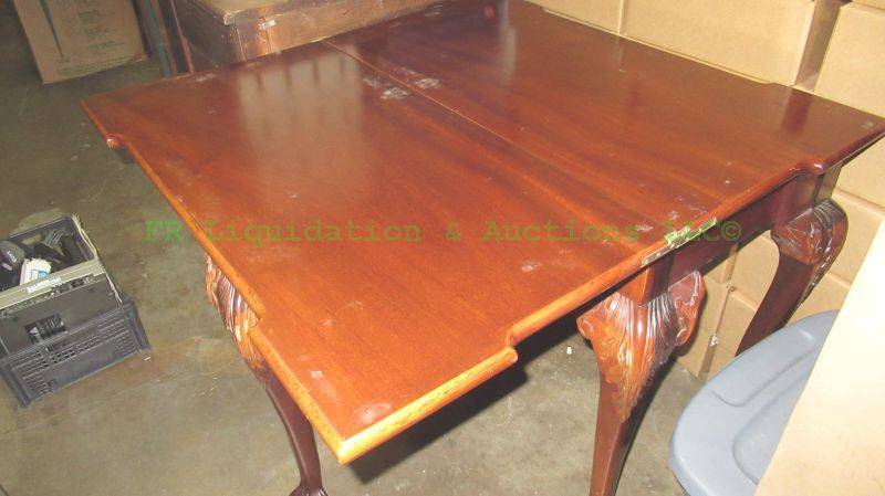 lot 226 image: Mahogany conversion table, extends out to double size