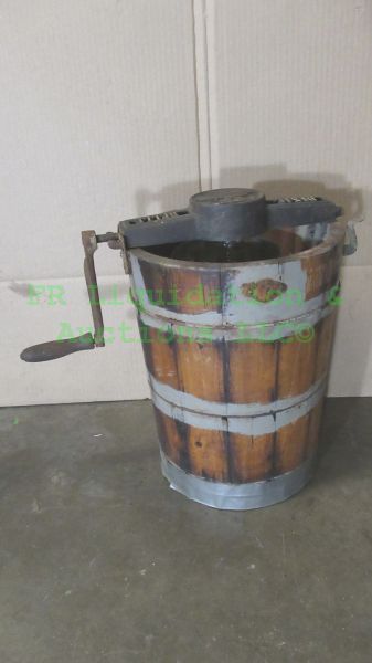 lot 313 image: Antique Dixie Belle cast iron crank and wood bucket ice cream maker