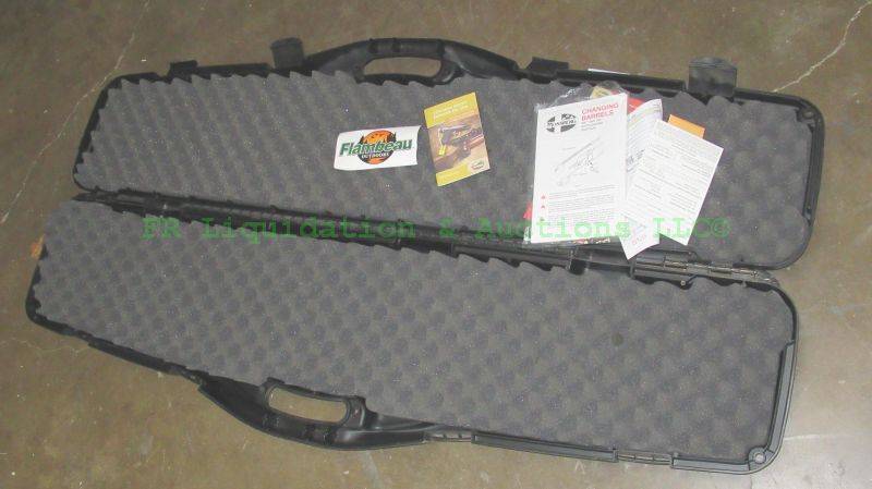 lot 303 image: Flambeau rifle hard carry case with egg crate cushion lining