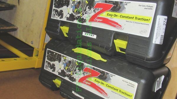 lot 274 image: Super Z easy on constant traction tire chain sets (2)