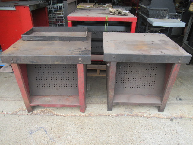 lot 62 image: BRAKE LATHE TABLES