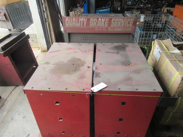 lot 63 image: BRAKE LATHE BENCH FOR AMMCO OR RELS